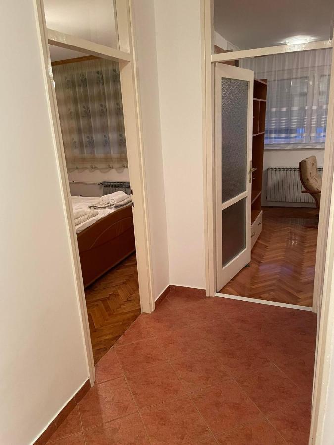Lolly Apartment Karlovac Bagian luar foto